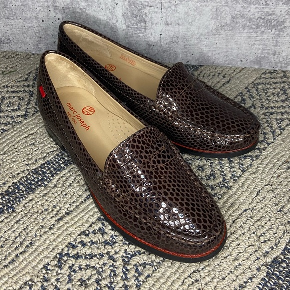 Marc Joseph New York East Village Women’s Faux Snake Penny Loafer In Chocolate - Picture 6 of 9